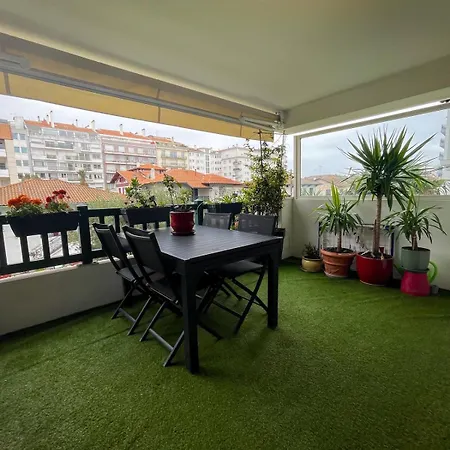 Bright, Apartment, Downtown, Balcony Bayonne